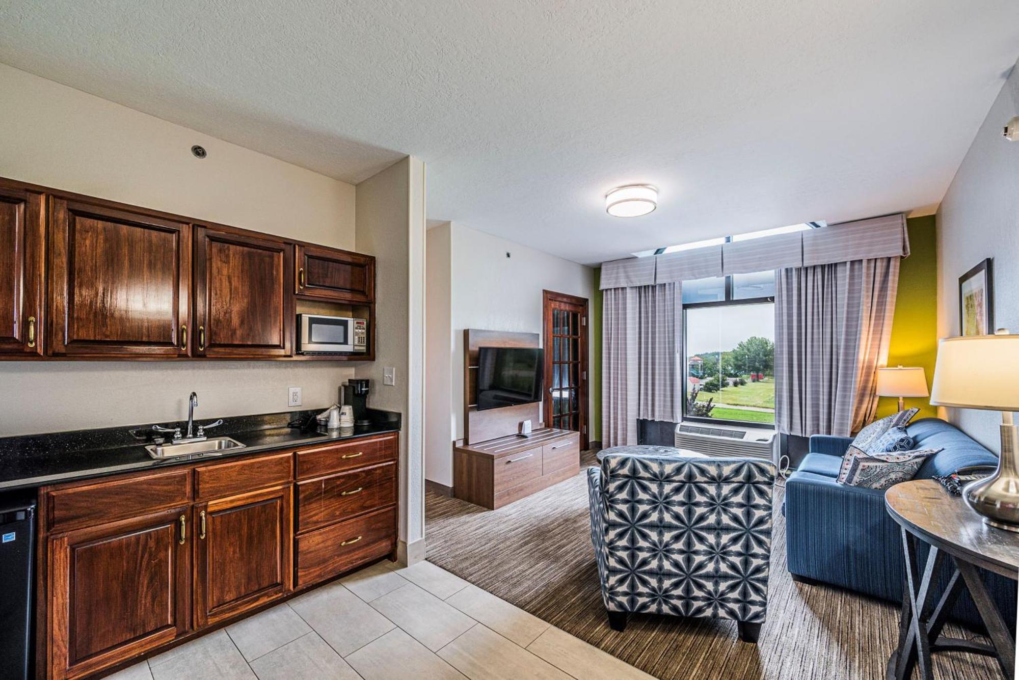 Holiday Inn Express Hotel & Suites Franklin By Ihg Dış mekan fotoğraf