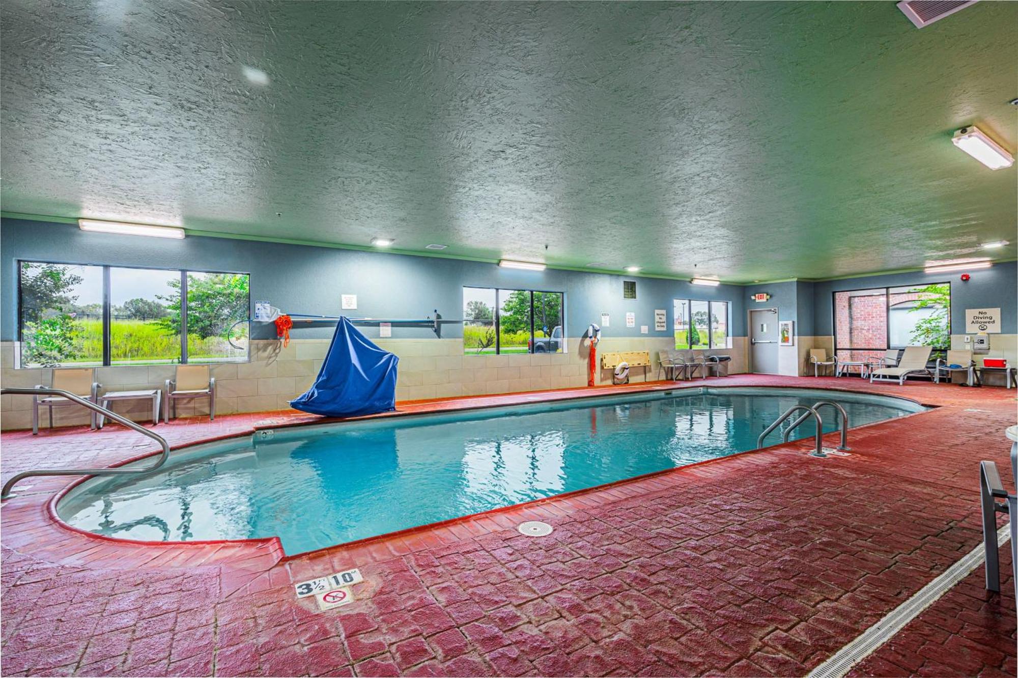 Holiday Inn Express Hotel & Suites Franklin By Ihg Dış mekan fotoğraf