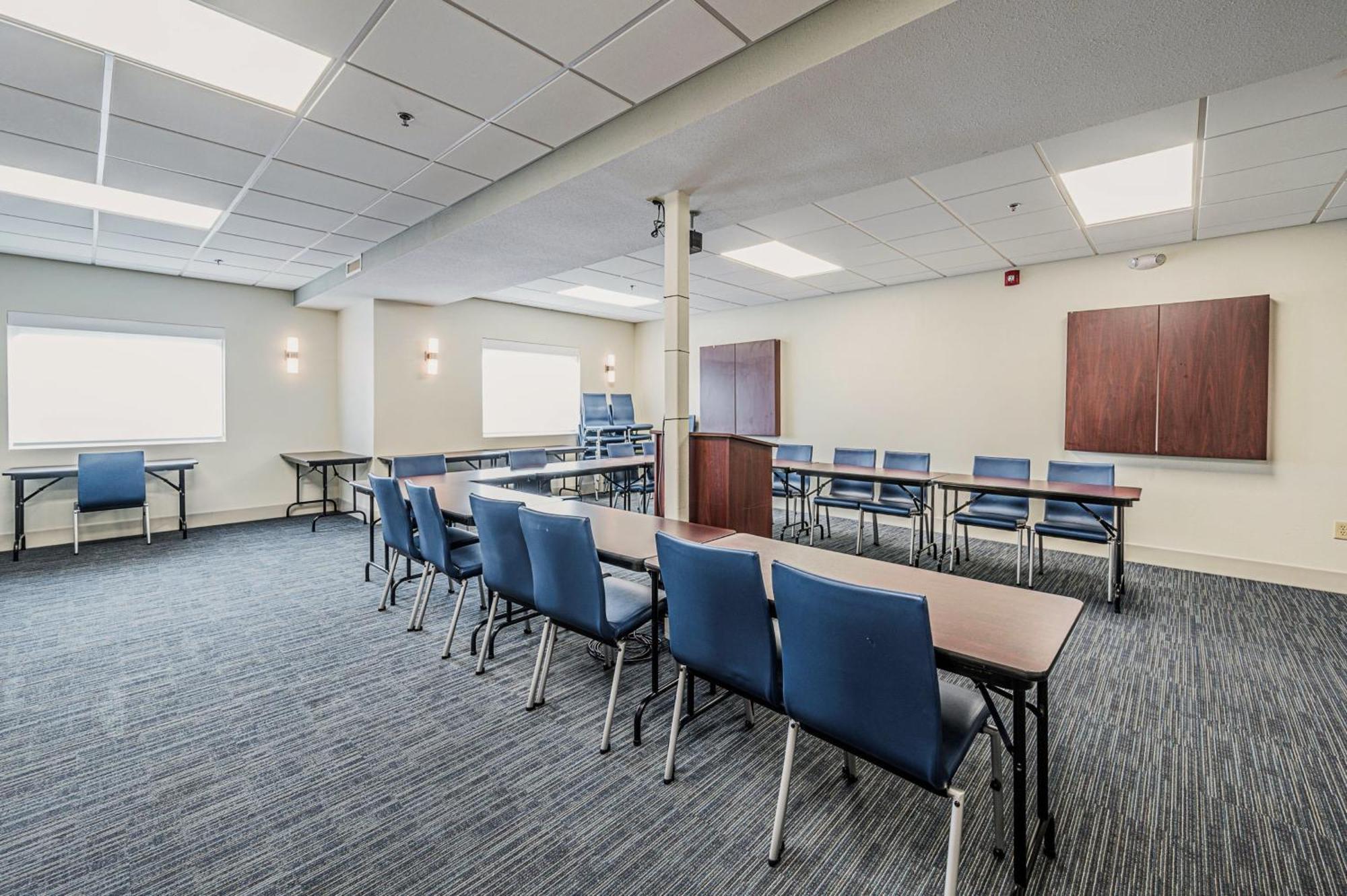 Holiday Inn Express Hotel & Suites Franklin By Ihg Dış mekan fotoğraf